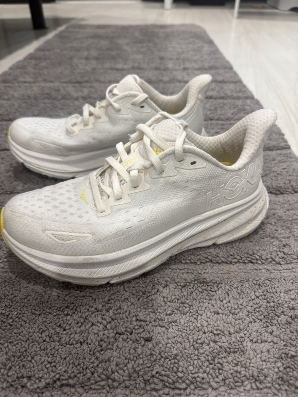 EUC Hoka Women's White Running Shoes with Yellow Accents women’s size 6